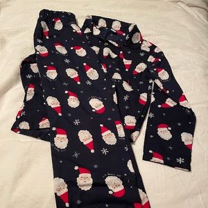 Old navy Christmas fleece matching set. Worn and washed twice in December. Sz8